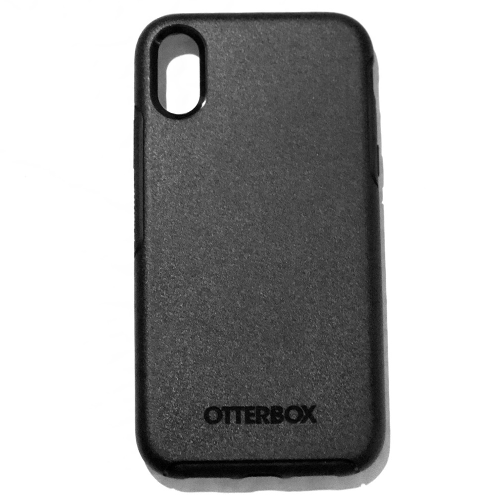 iPhone XR OtterBox symmetry case in black